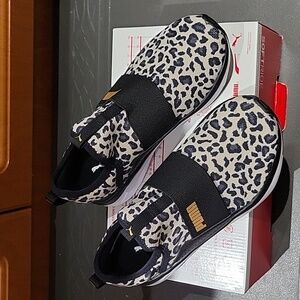 New in Box: PUMA Softride Sophia Slip-On Leopard JR